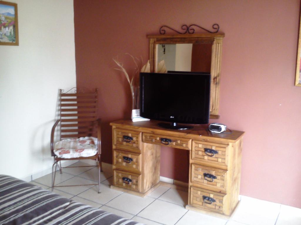 Hotel Los Balcones Parras de la Fuente Phòng bức ảnh